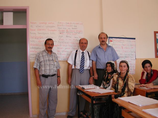 Kolay Okuma Yazma eğitimleri verdi